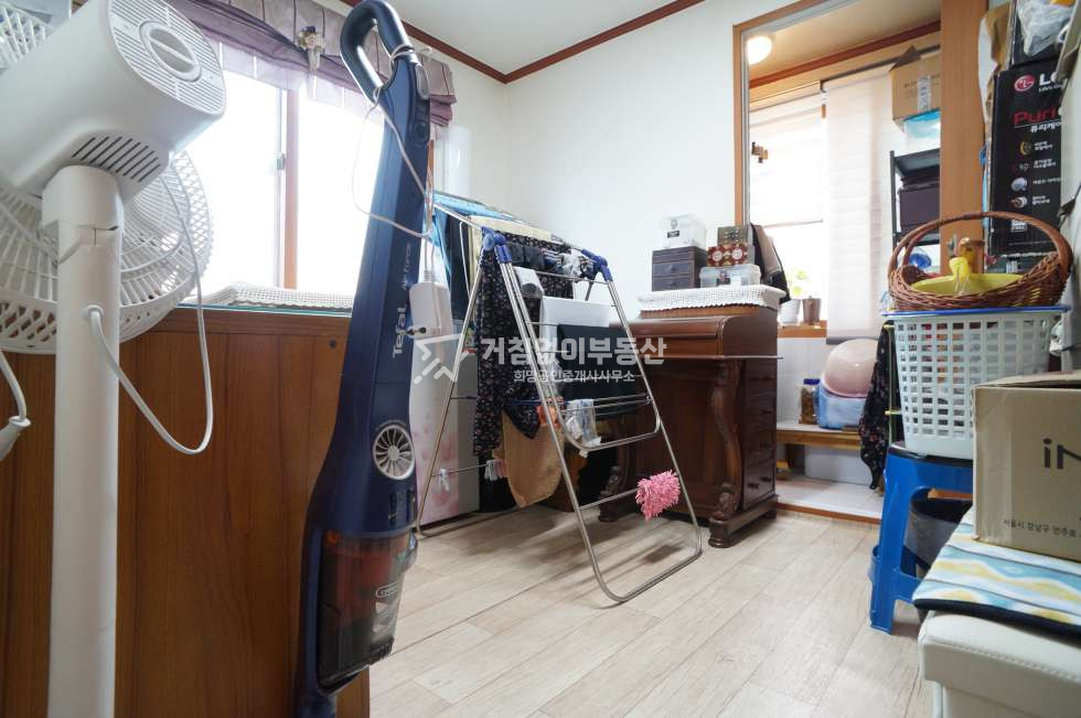 경기 수원권선구 탑동 801-2 수원 탑동 빌라 매매 / 방 작지 않고 초등학교 공원 인근 매매 매물번호 10060 사진 11