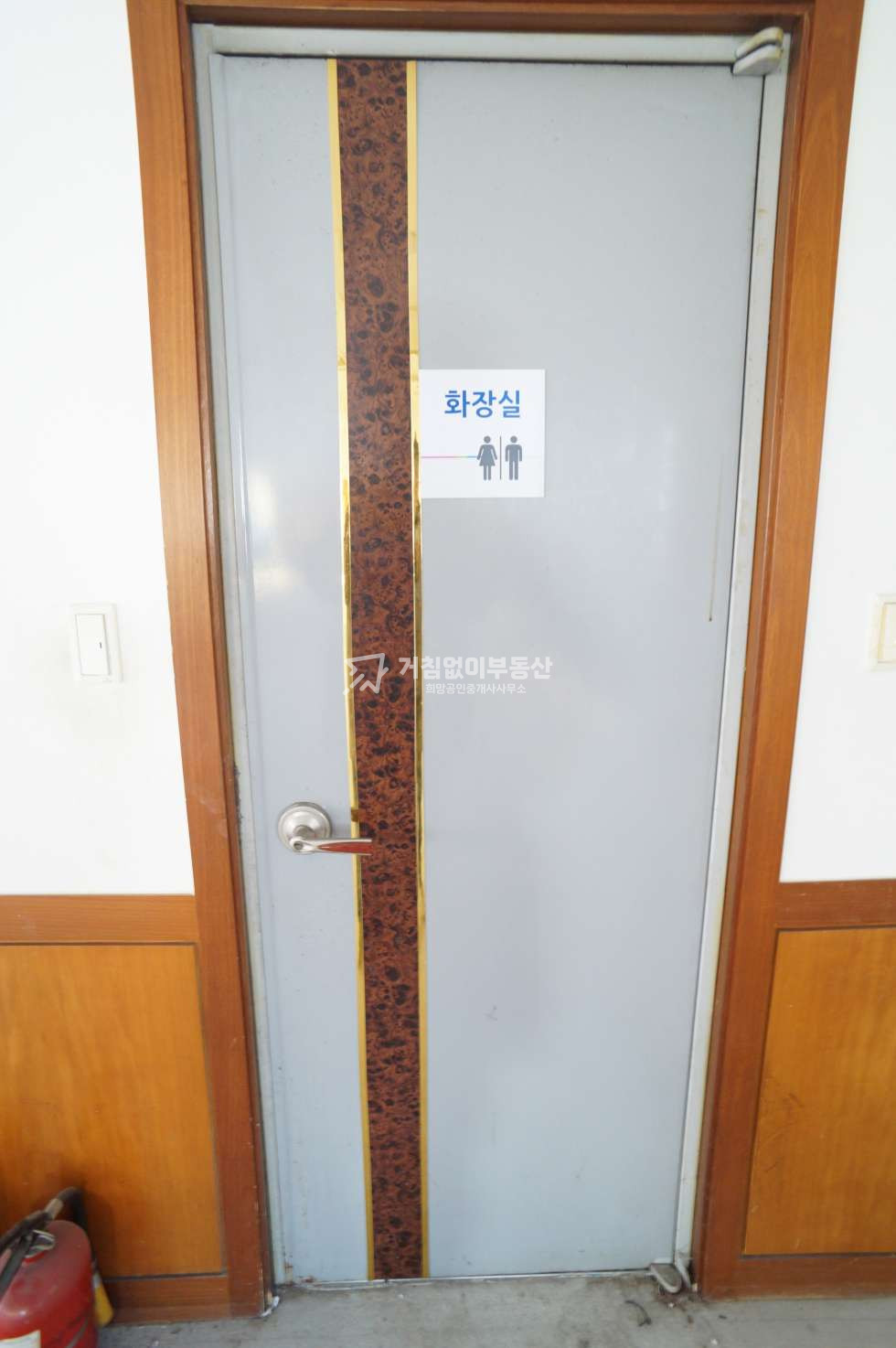 경기 수원권선구 구운동 947-8 (일월프라자) 수원 구운동 상가 임대 / 59p 구운동 중심 대로변 2층 상가 월세 매물번호 10129 사진 6