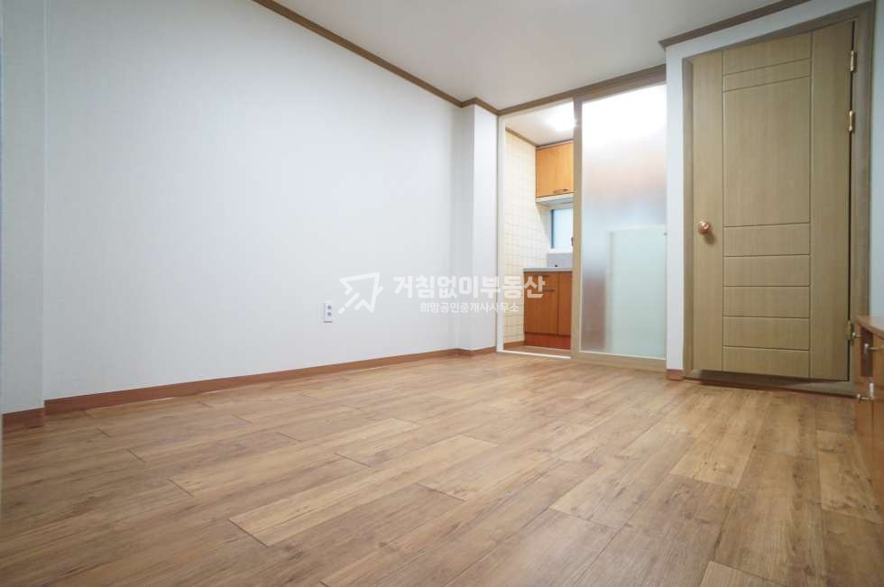 경기 수원권선구 탑동 783-6 (태양타워) 수원 탑동 원룸 월세 / 낮은 가격, 주방분리형, 엘리베이터 있는 깔끔한 원룸 월세 매물번호 10217 사진 1