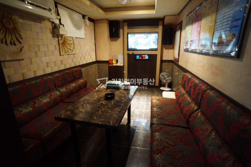 경기 수원권선구 탑동 835-8, 3층 전체 수원 탑동 상가 임대 / 면적55, 탑동메인중심상권 최고의 위치, 낮은가격, 노래방하실분 월세 매물번호 10289 사진 7