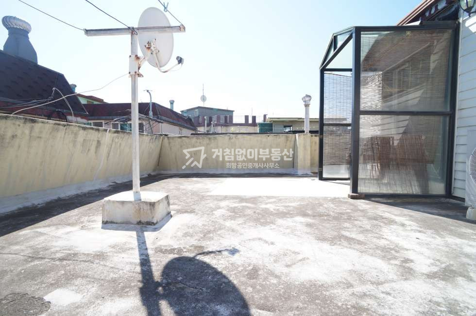 경기 수원권선구 탑동 885-12, 501 수원 탑동 원룸 월세 / 옥탑방, 넓은 테라스, 넓은 방, 주택가 안쪽 안전한 집 월세 매물번호 10534 사진 10